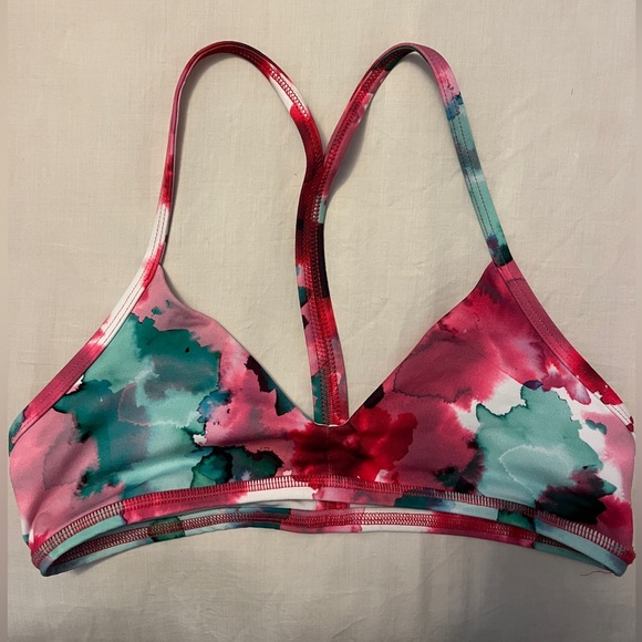 Fleo Other - Fleo Reinette Micro Sports Bra - Light Support (Medium / Magenta Wish)